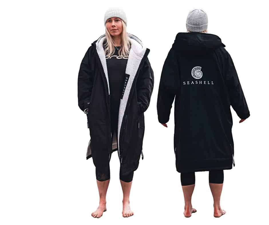 5 Best Dryrobe Alternatives for Watersport Adventures in 2023