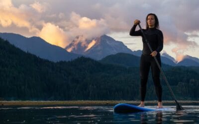 How to Stand Up on a Paddle Board and Launch with Ease