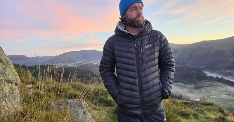 OEX Kintra Hooded Down Jacket Review (2026) 3 OEX Kintra